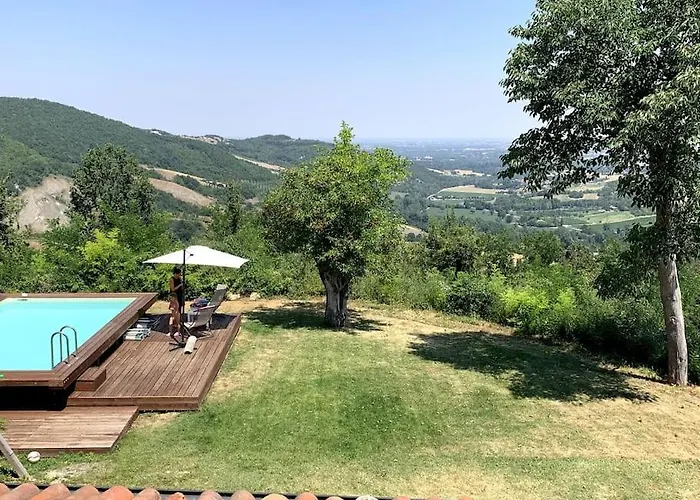 Casale Il Sambuco Sui Colli Bolognesi Вилла