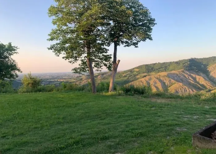 Casale Il Sambuco Sui Colli Bolognesi *
